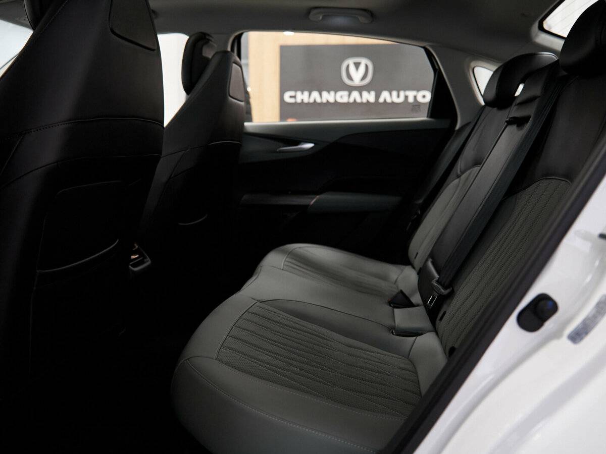 Changan Lamore с пробегом — 2024 год. Фото: #23