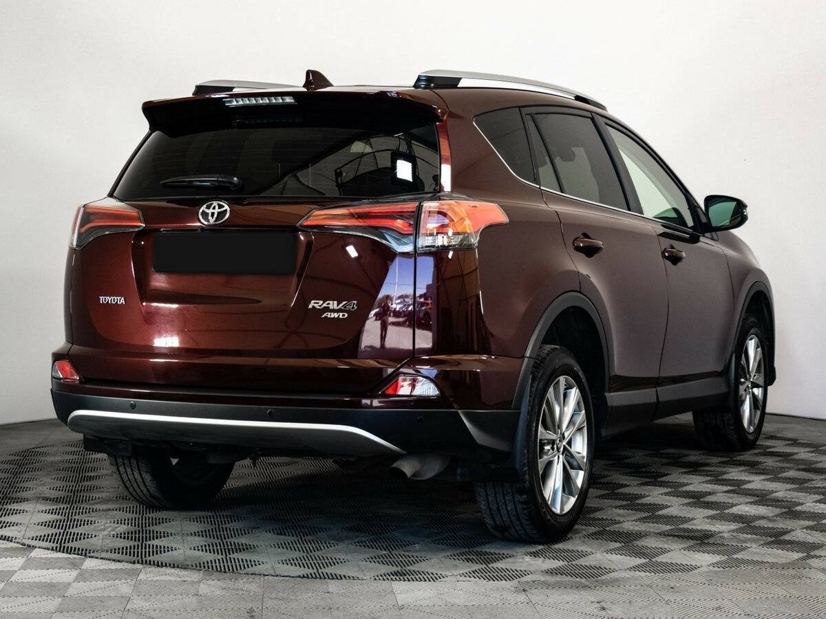 Toyota RAV4 с пробегом — 2019 год. Фото: #3