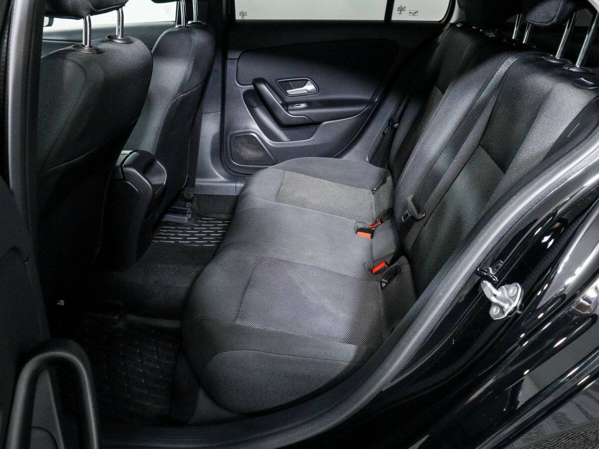 Mercedes-Benz A-Класс с пробегом — 2020 год. Фото: #6