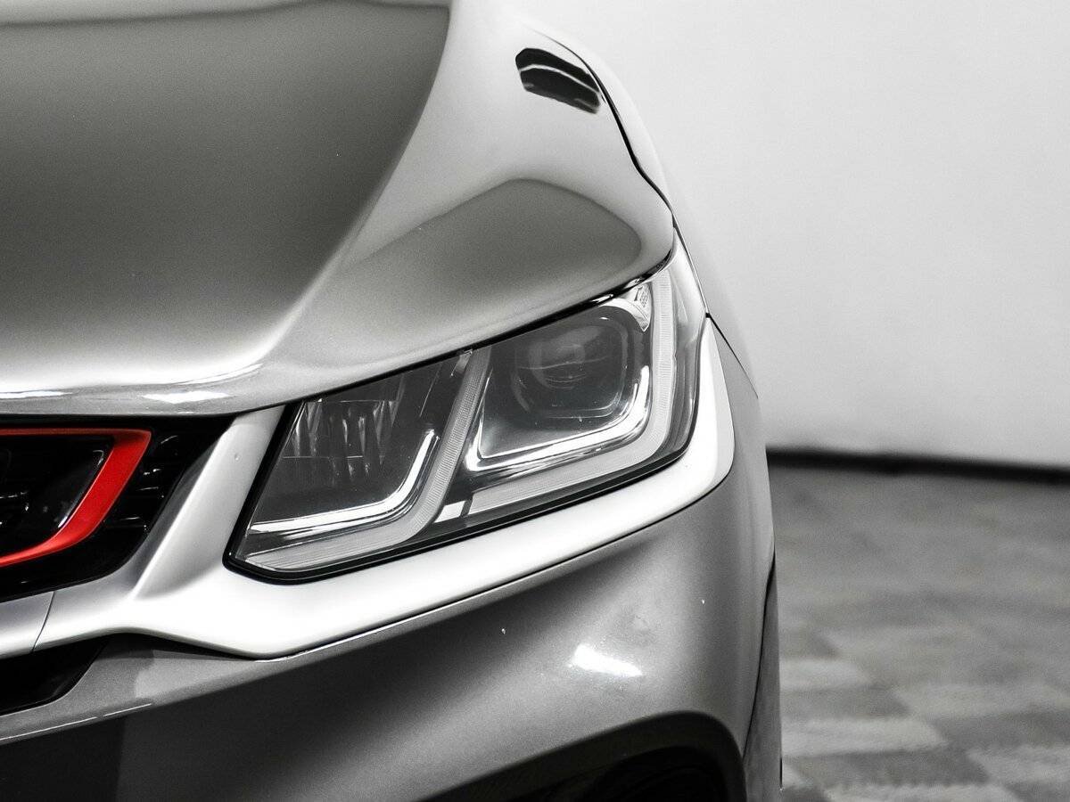 Geely Coolray с пробегом — 2023 год. Фото: #14