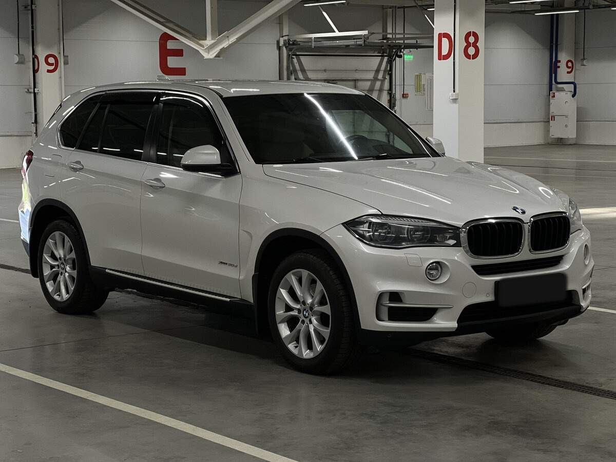 BMW X5 с пробегом — 2015 год. Фото: #2