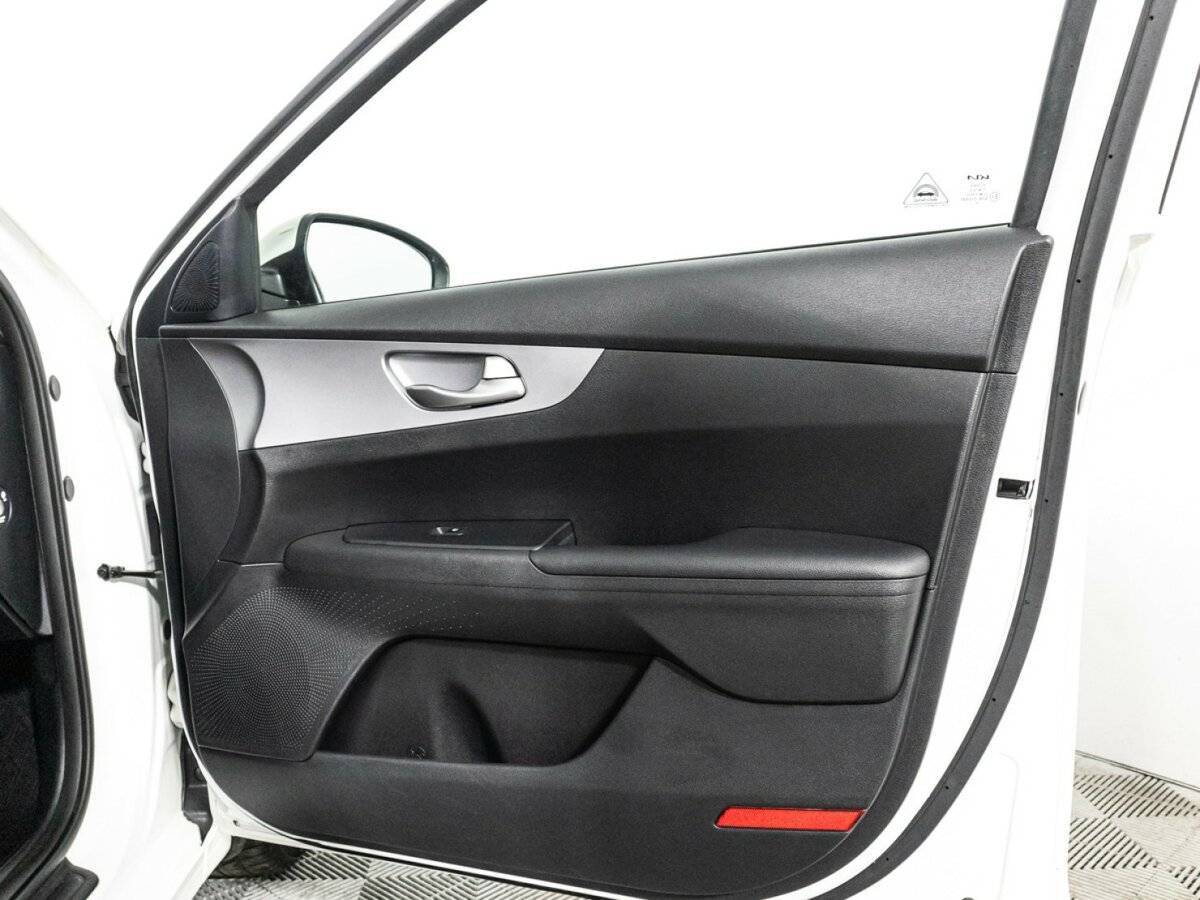 Kia Cerato с пробегом — 2021 год. Фото: #27