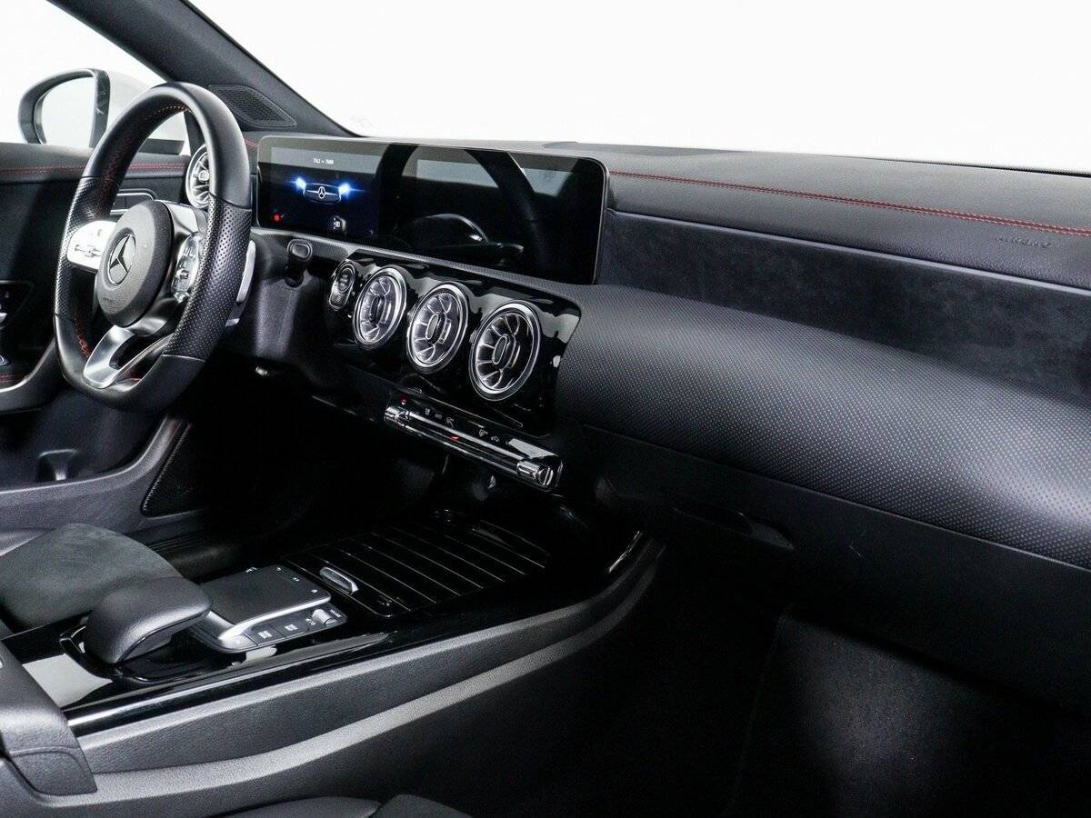 Mercedes-Benz CLA с пробегом — 2021 год. Фото: #4