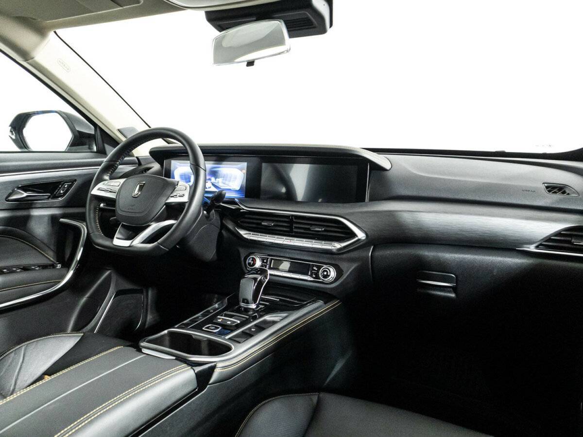 FAW Bestune T77 с пробегом — 2022 год. Фото: #8