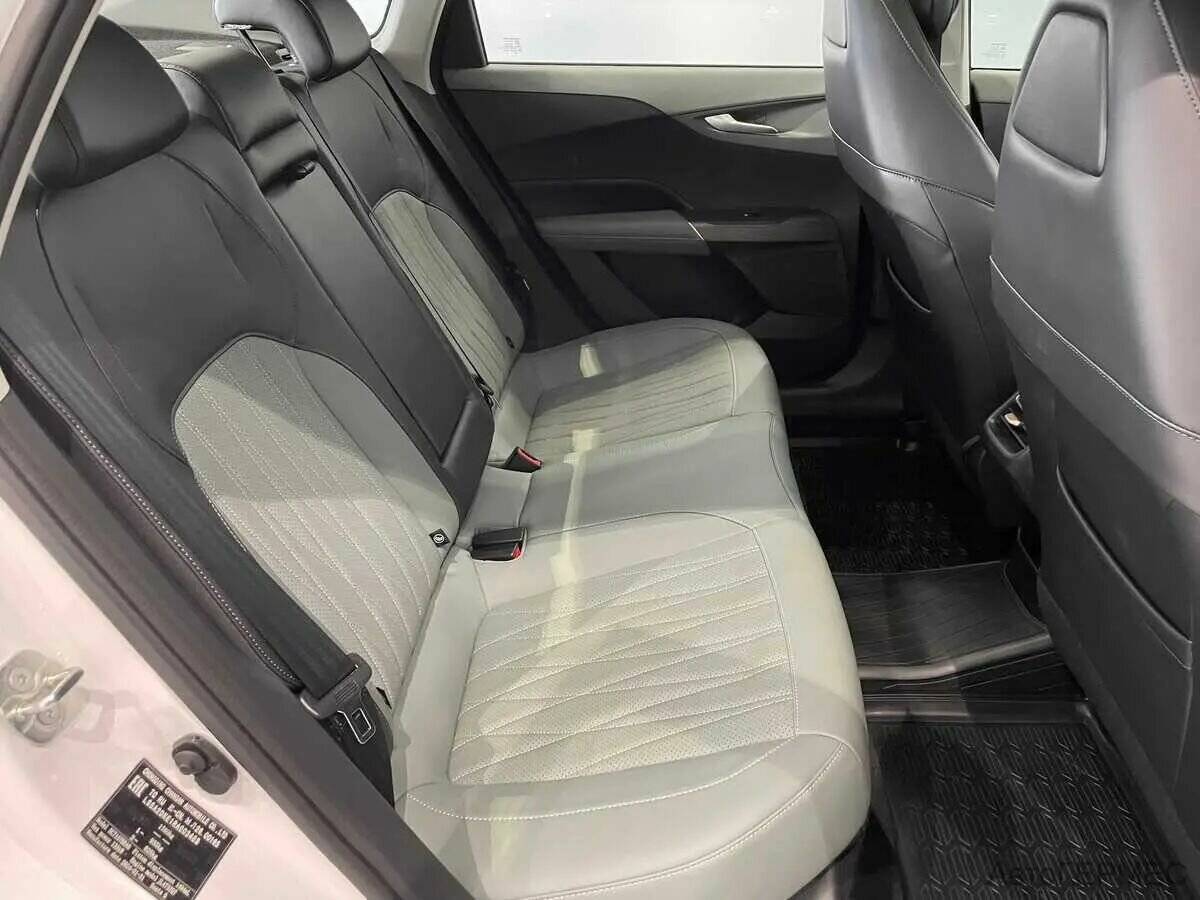 Changan Lamore с пробегом — 2024 год. Фото: #17