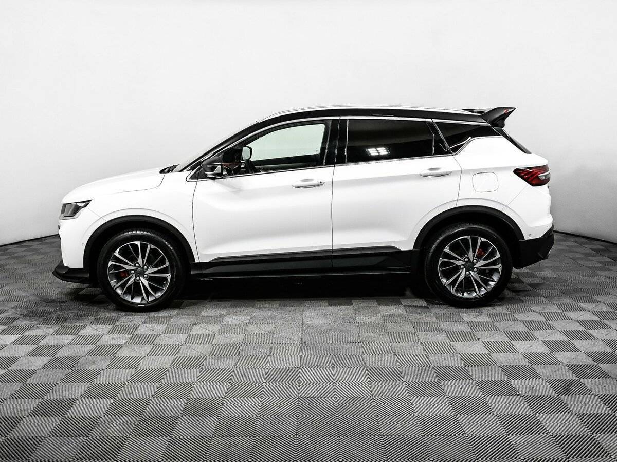 Geely Coolray с пробегом — 2023 год. Фото: #7