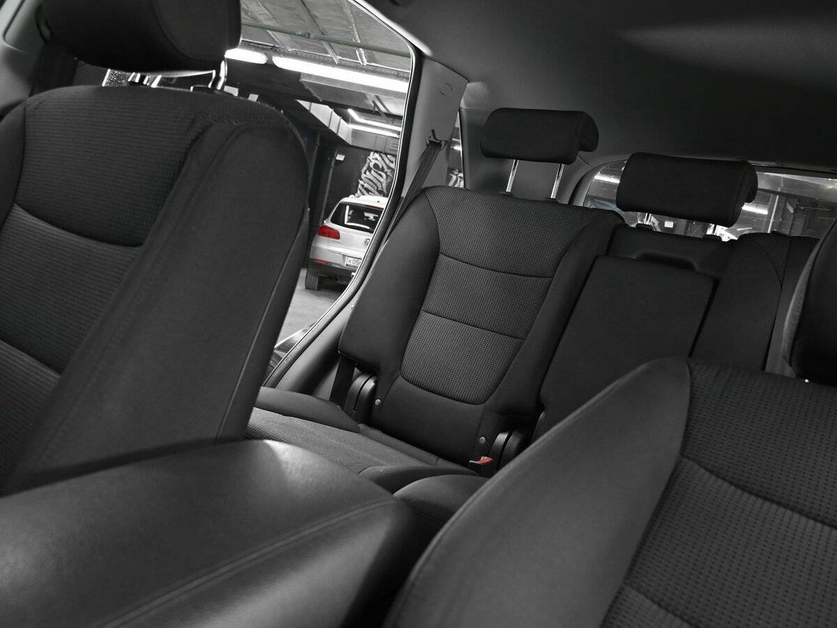 Kia Sorento с пробегом — 2015 год. Фото: #14