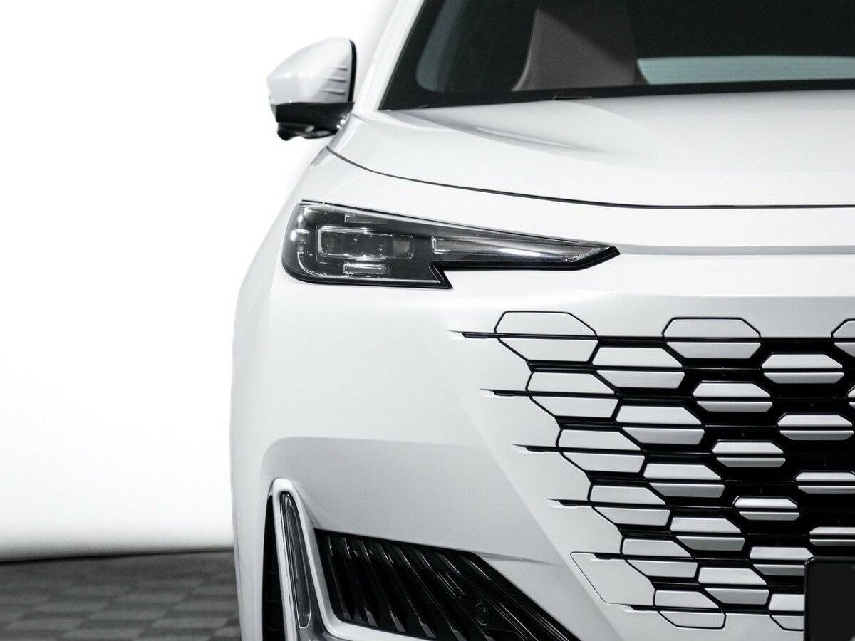 Changan UNI-K с пробегом — 2023 год. Фото: #17