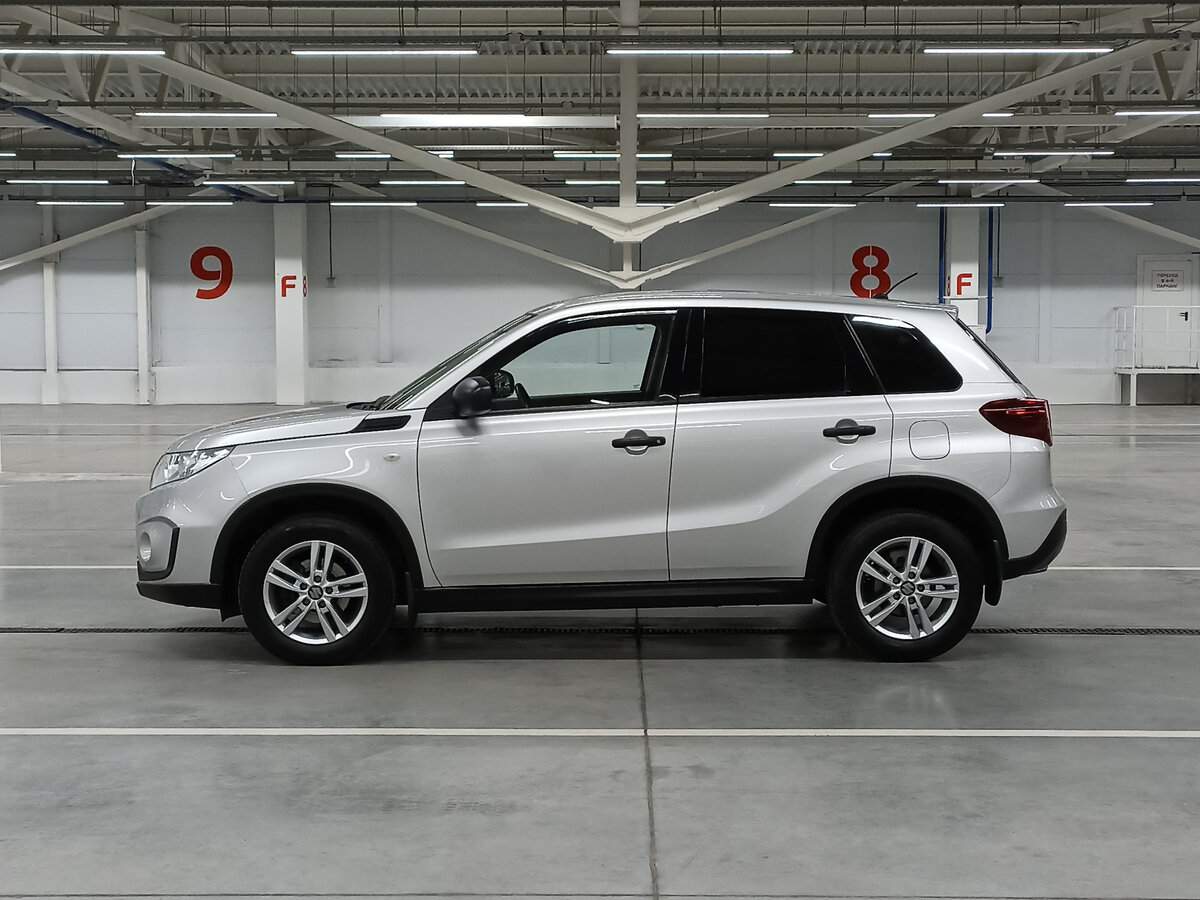 Suzuki Vitara с пробегом — 2021 год. Фото: #7