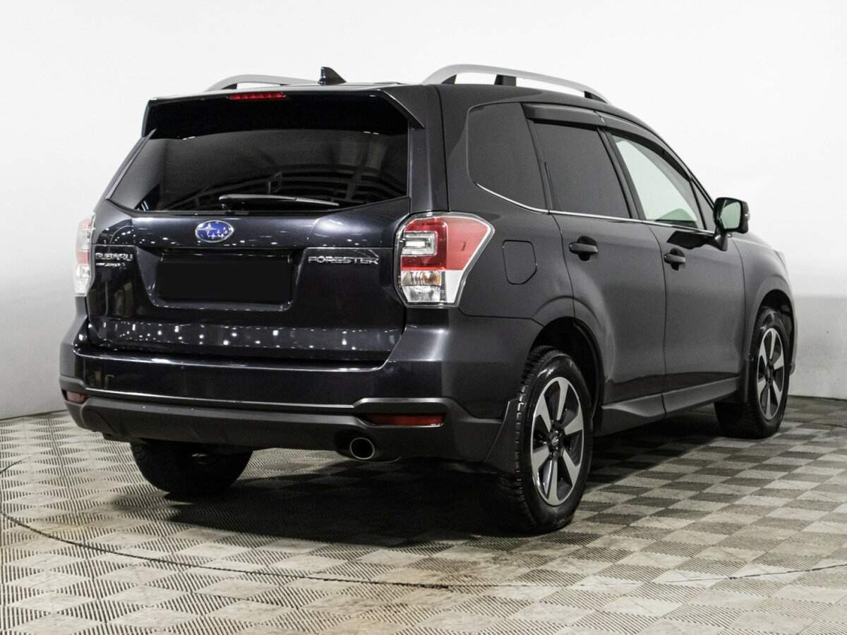Subaru Forester с пробегом — 2018 год. Фото: #4