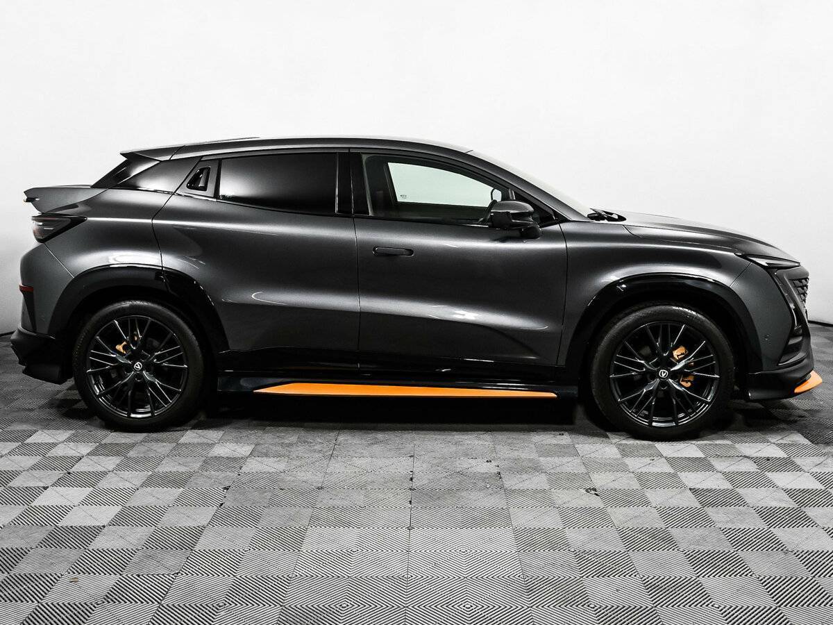 Changan UNI-T с пробегом — 2023 год. Фото: #3