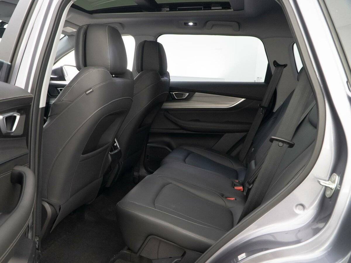 Chery Tiggo 8 с пробегом — 2022 год. Фото: #10