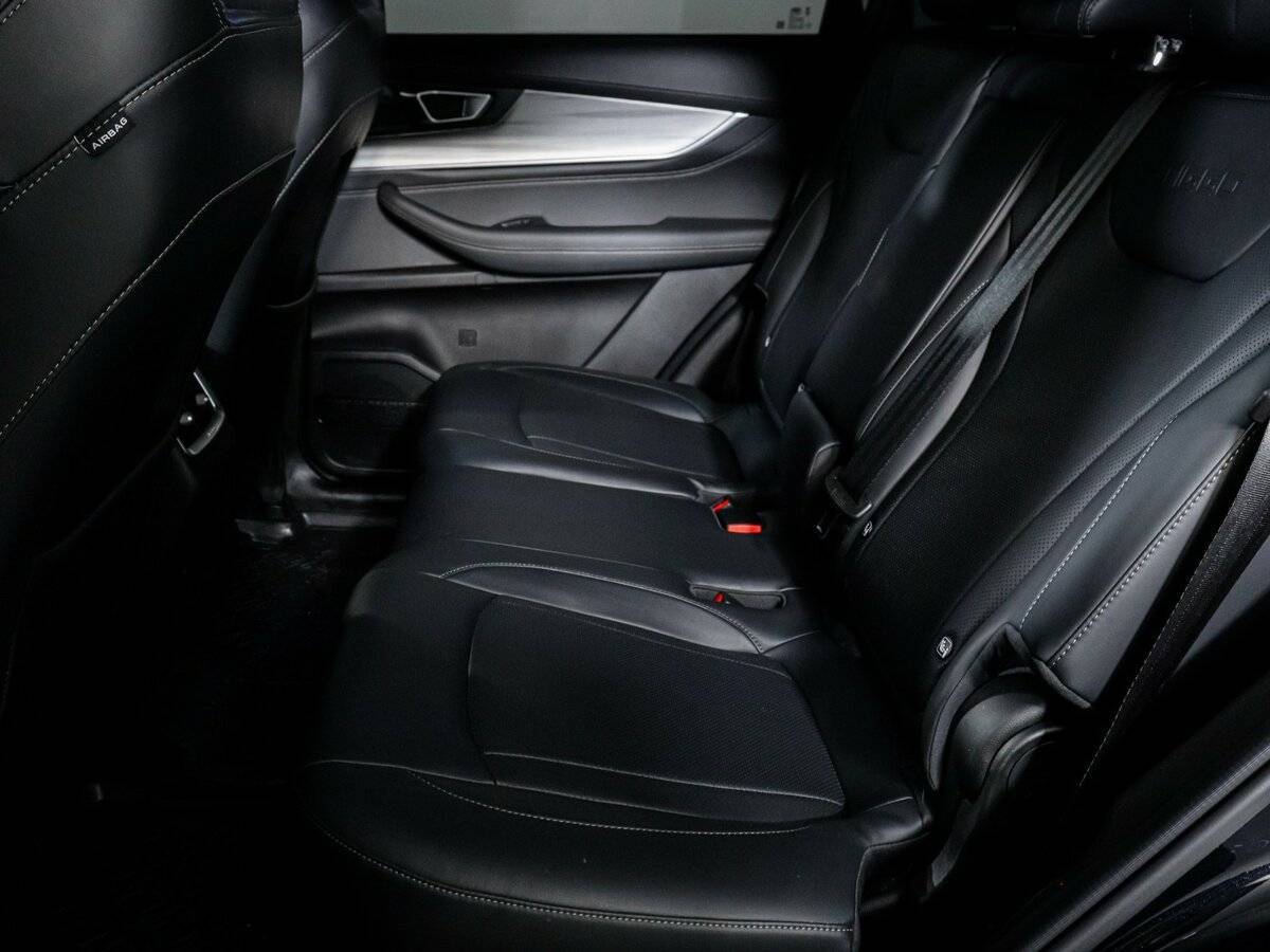 Chery Tiggo 8 Pro Max с пробегом — 2023 год. Фото: #9