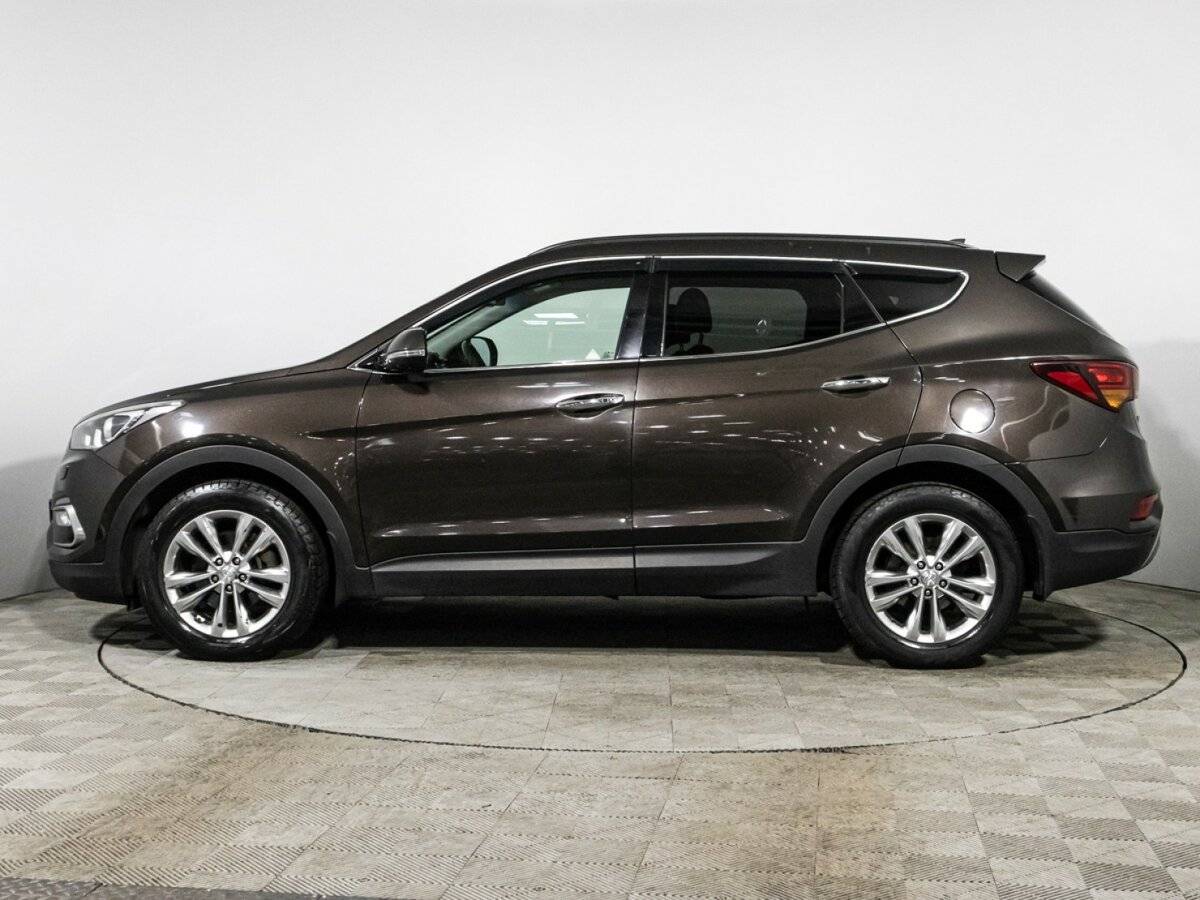 Hyundai Santa Fe с пробегом — 2017 год. Фото: #7