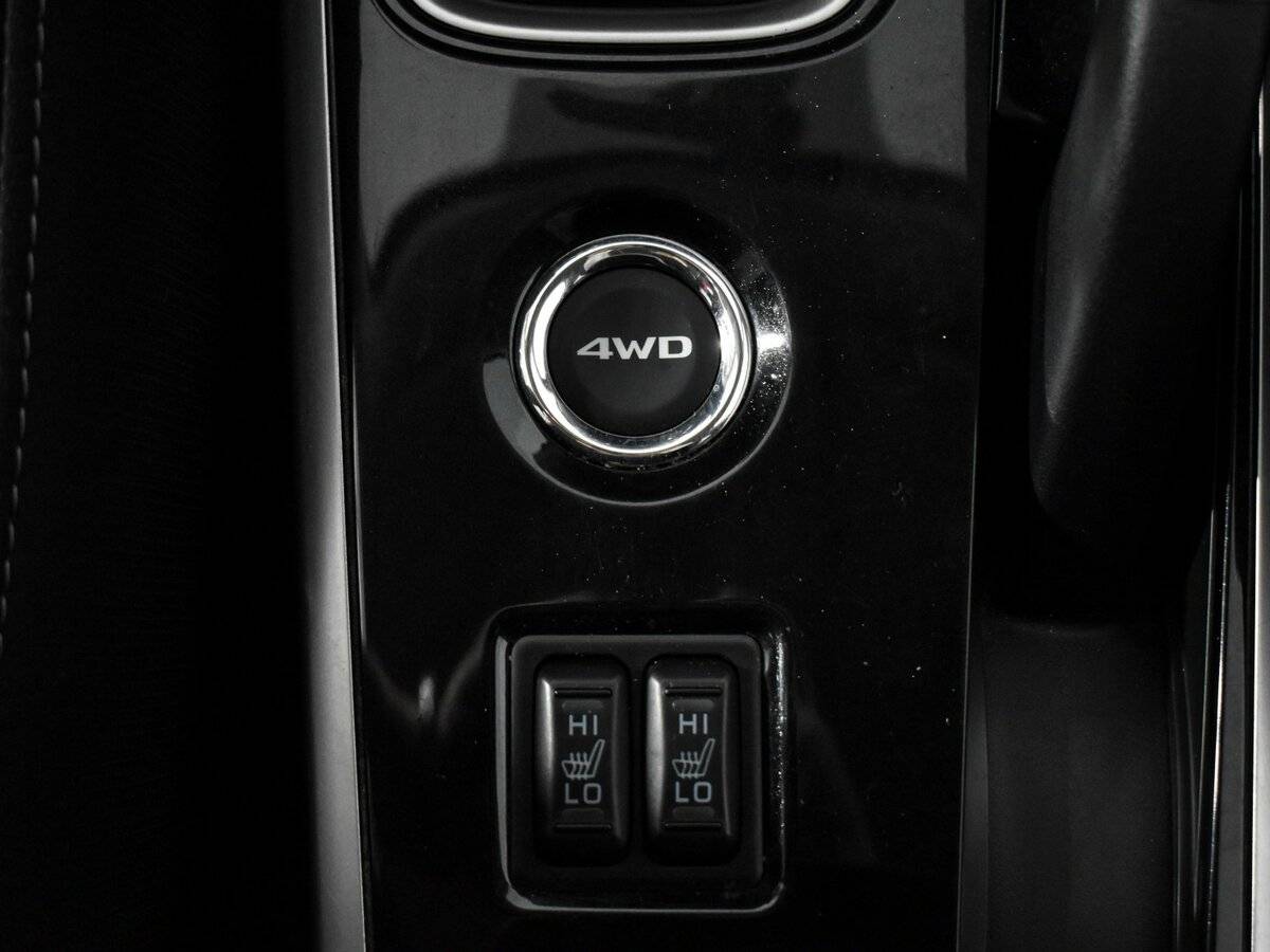 Mitsubishi Outlander с пробегом — 2018 год. Фото: #9