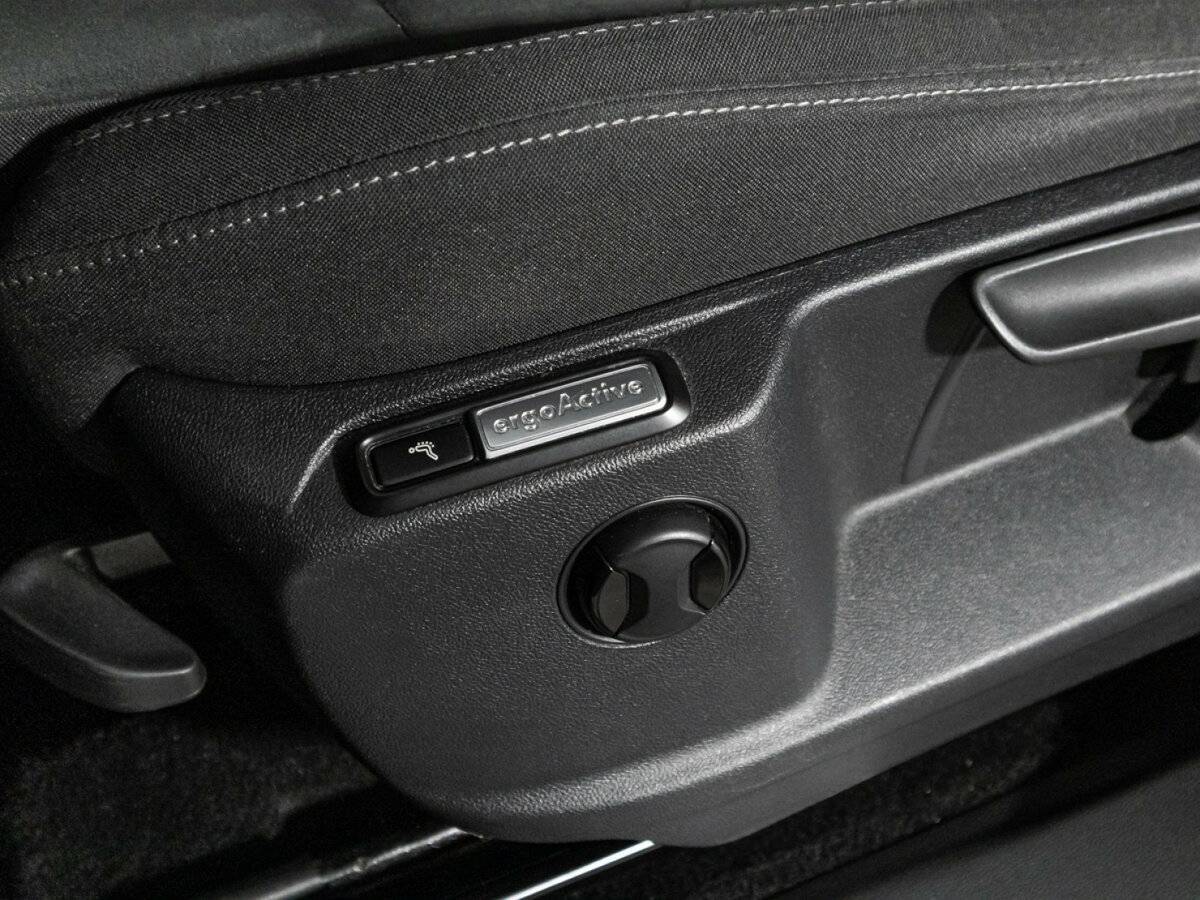 Volkswagen Tiguan с пробегом — 2018 год. Фото: #17