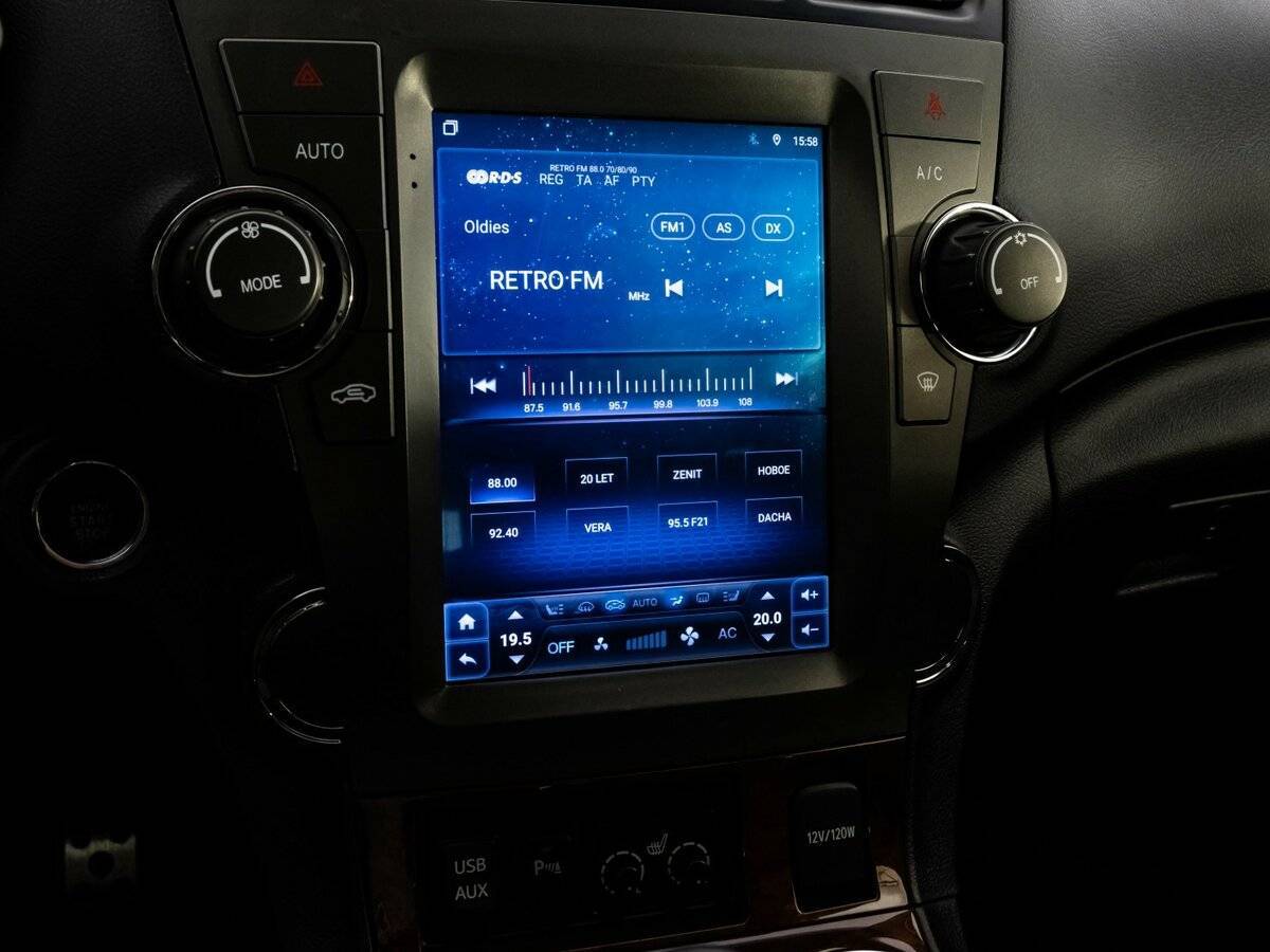 Toyota Highlander с пробегом — 2012 год. Фото: #17