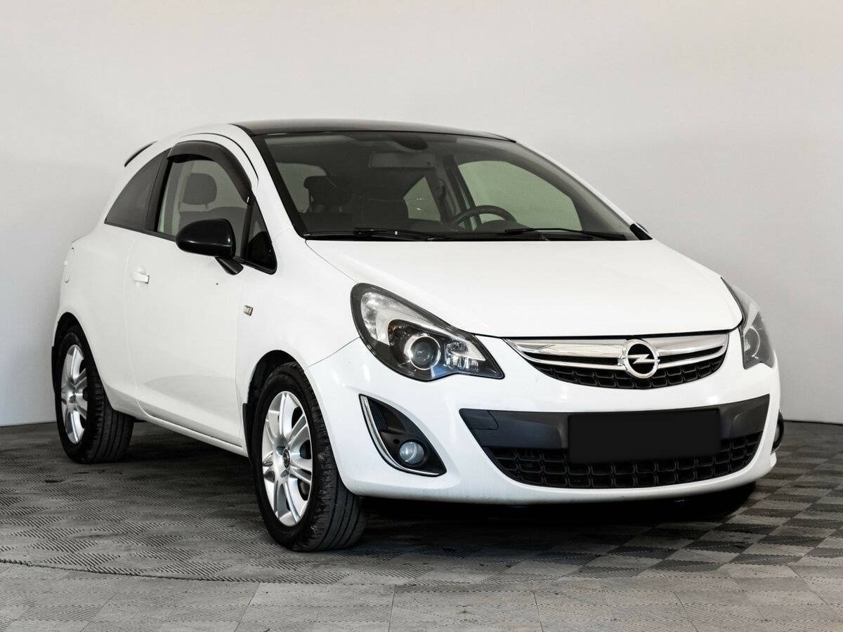 Opel Corsa с пробегом — 2013 год. Фото: #2