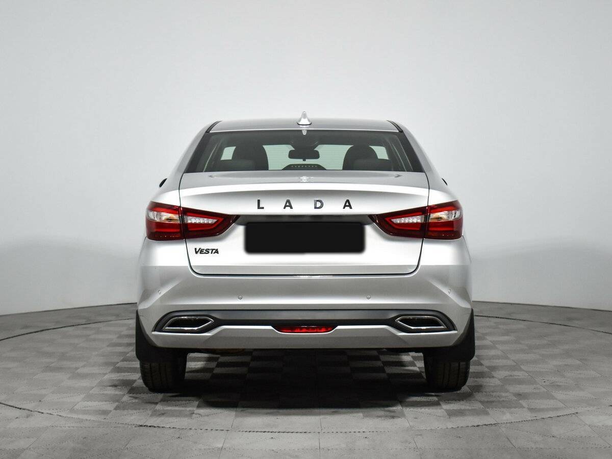Lada (ВАЗ) Vesta с пробегом — 2023 год. Фото: #5