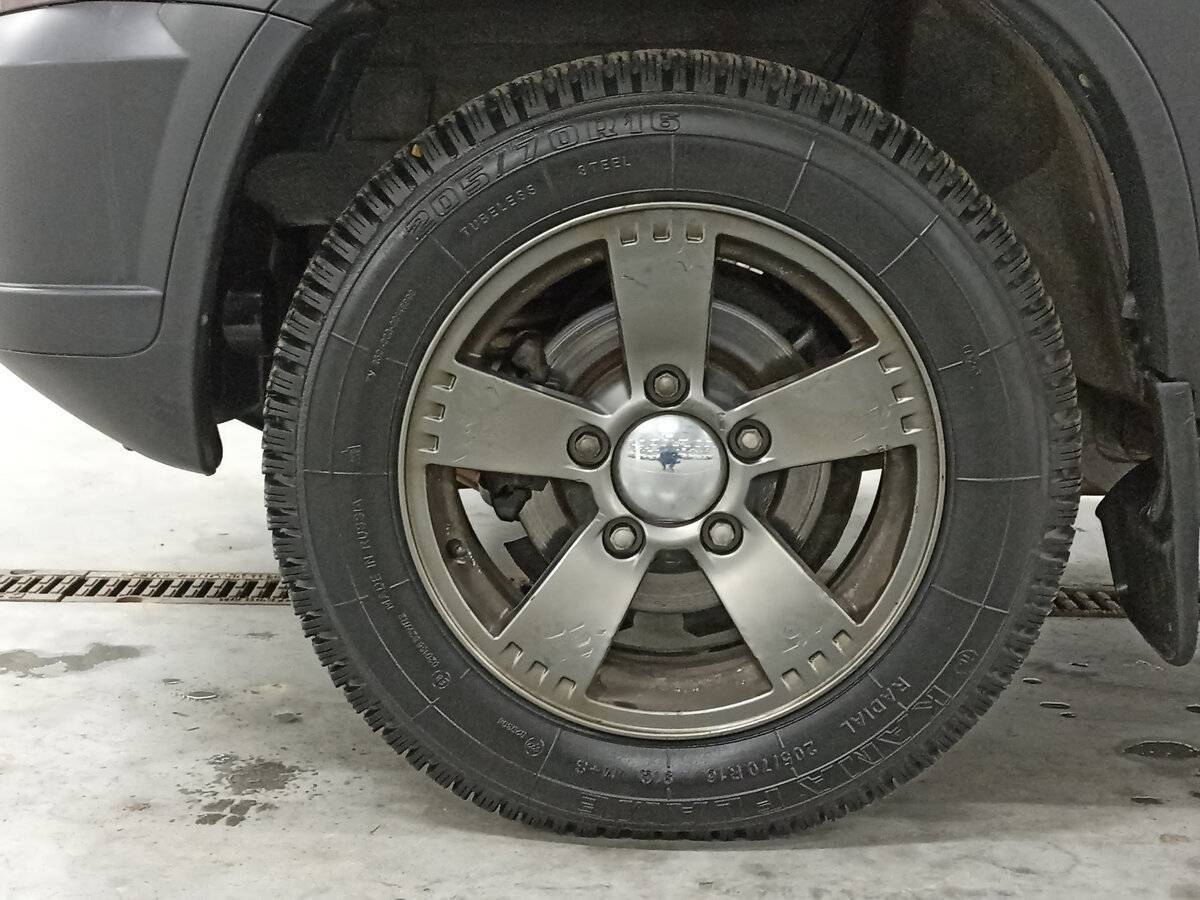 Chevrolet Niva с пробегом — 2018 год. Фото: #17