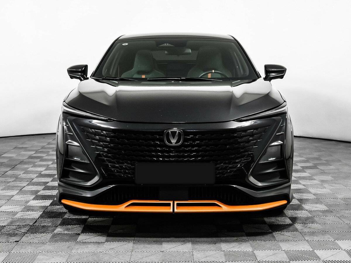 Changan UNI-T с пробегом — 2023 год. Фото: #1