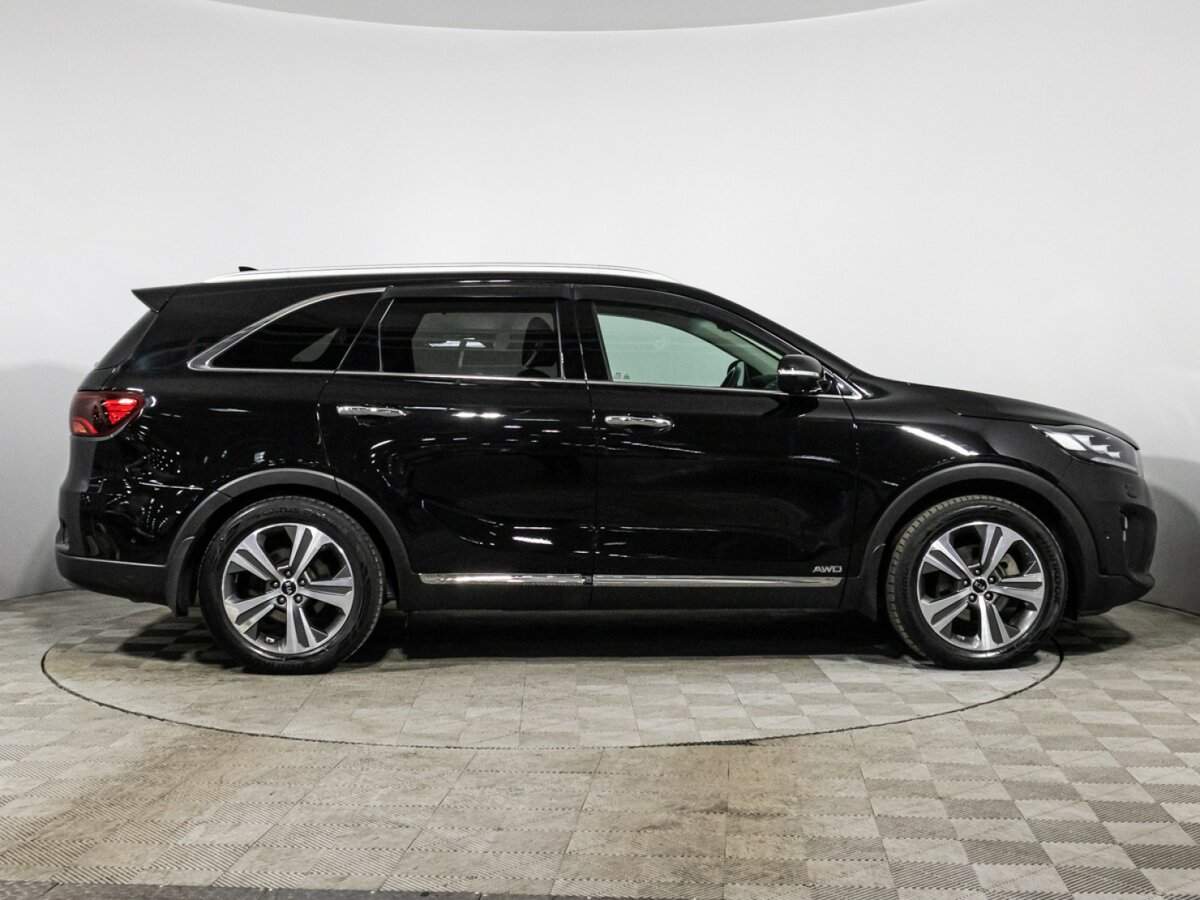 Kia Sorento с пробегом — 2019 год. Фото: #3