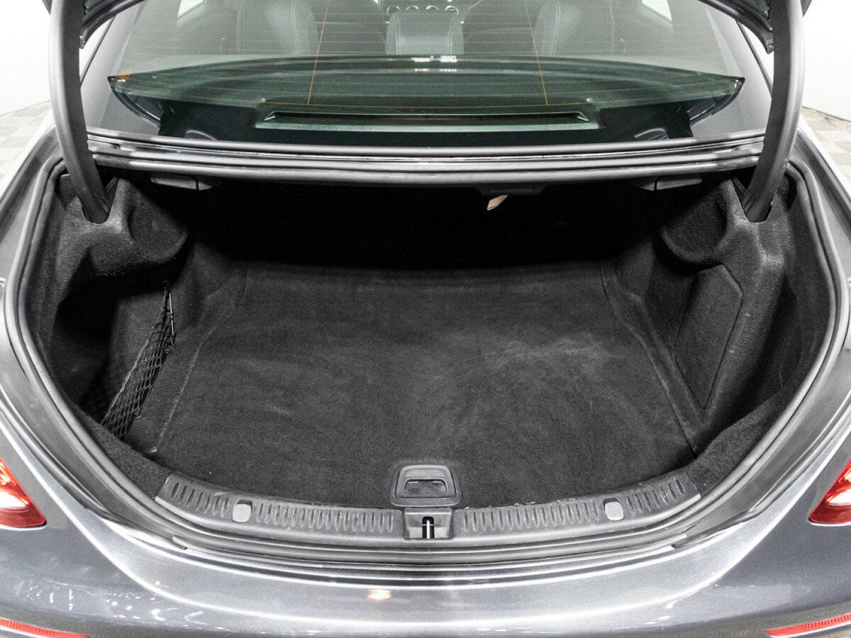 Mercedes-Benz E-Класс с пробегом — 2018 год. Фото: #14