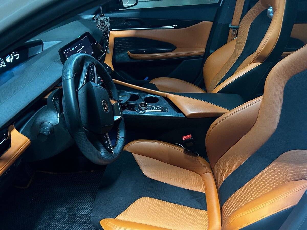 Changan UNI-V с пробегом — 2023 год. Фото: #6