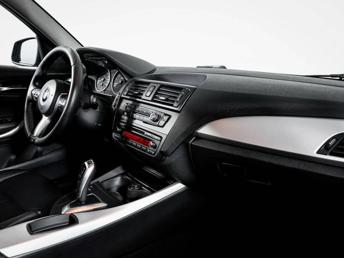 BMW 1 серии с пробегом — 2013 год. Фото: #8