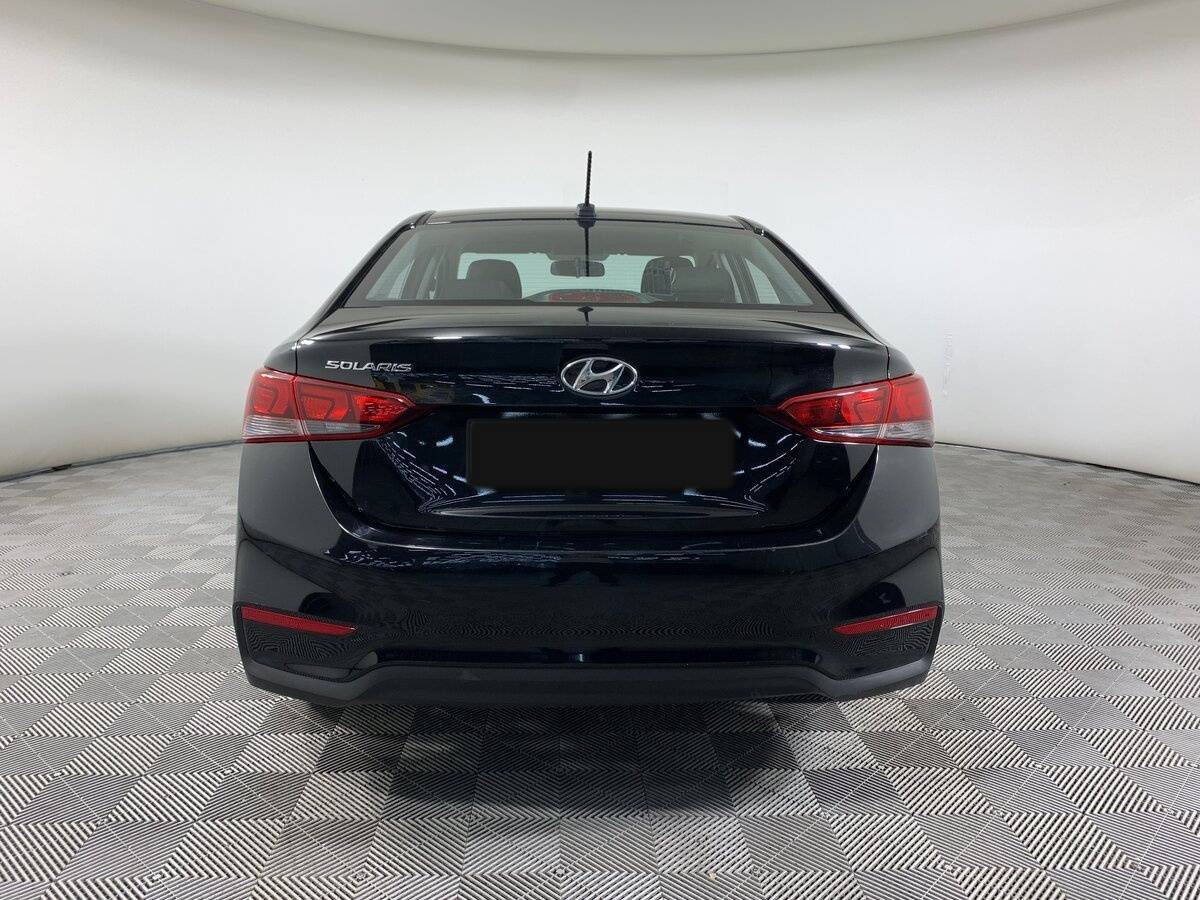 Hyundai Solaris с пробегом — 2017 год. Фото: #5