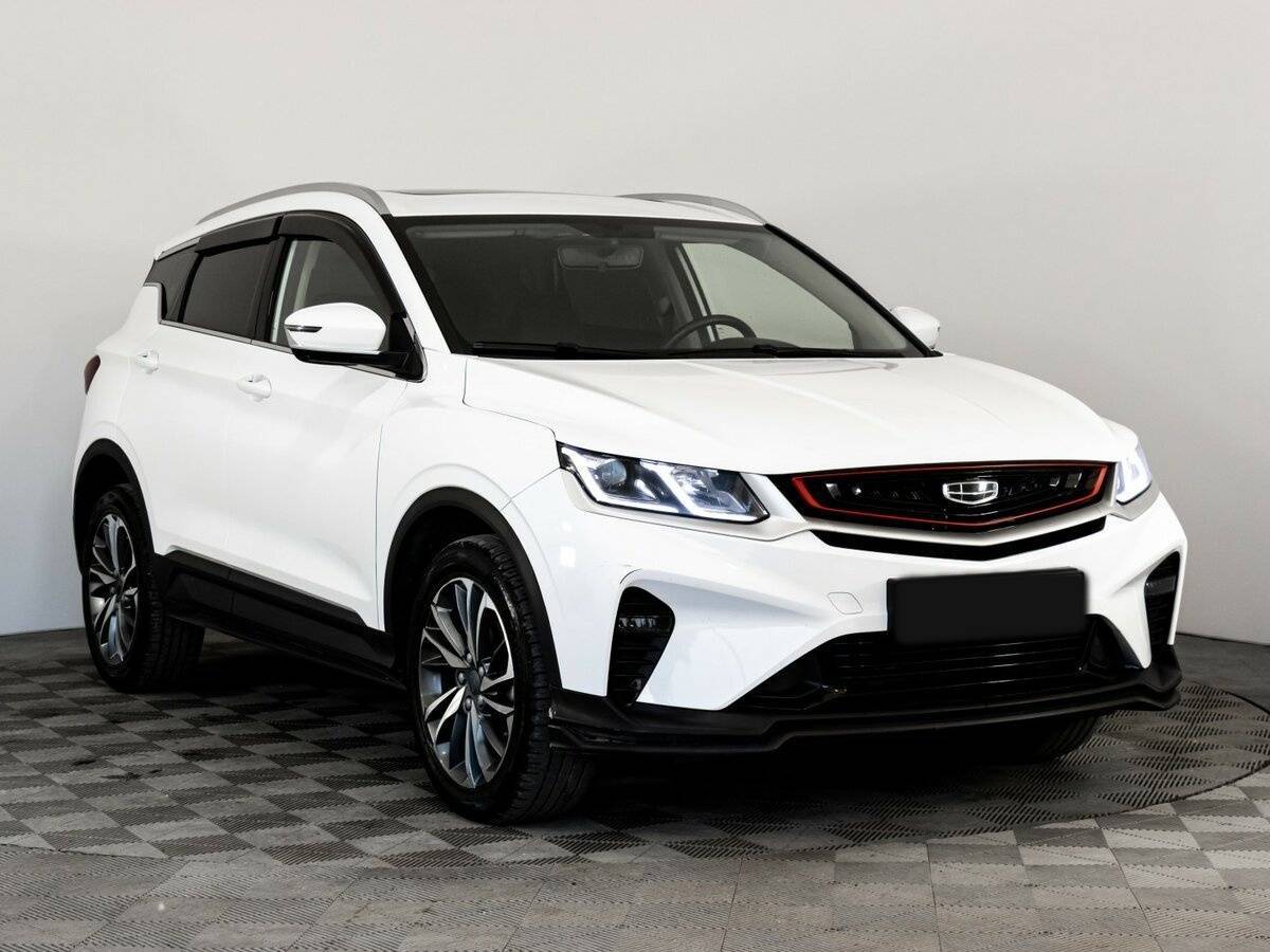 Geely Coolray с пробегом — 2023 год. Фото: #2