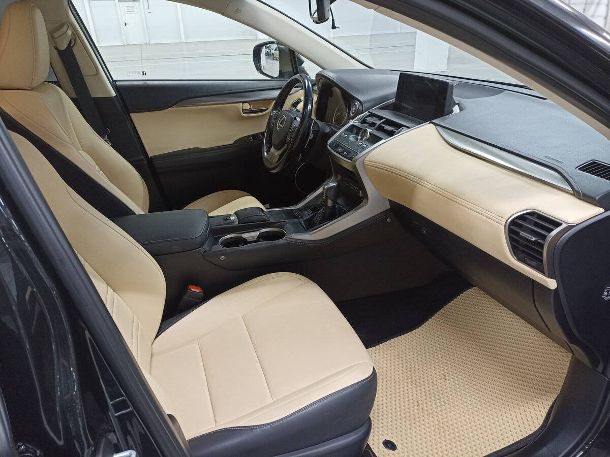 Lexus NX с пробегом — 2017 год. Фото: #10