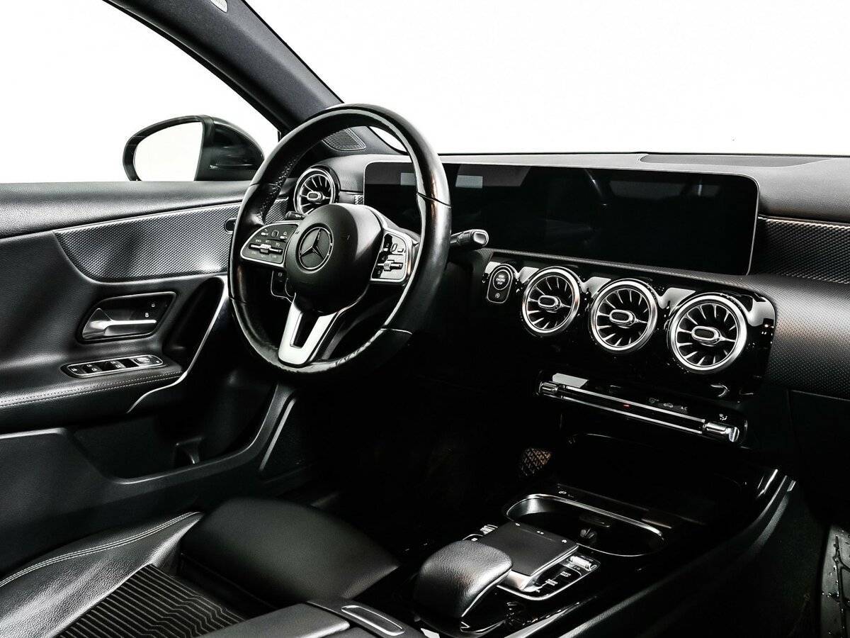 Mercedes-Benz A-Класс с пробегом — 2018 год. Фото: #8