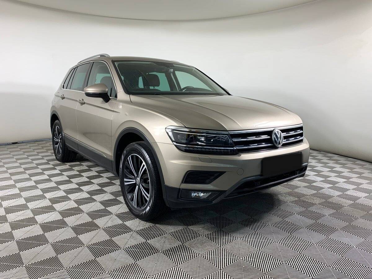 Volkswagen Tiguan с пробегом — 2018 год. Фото: #2
