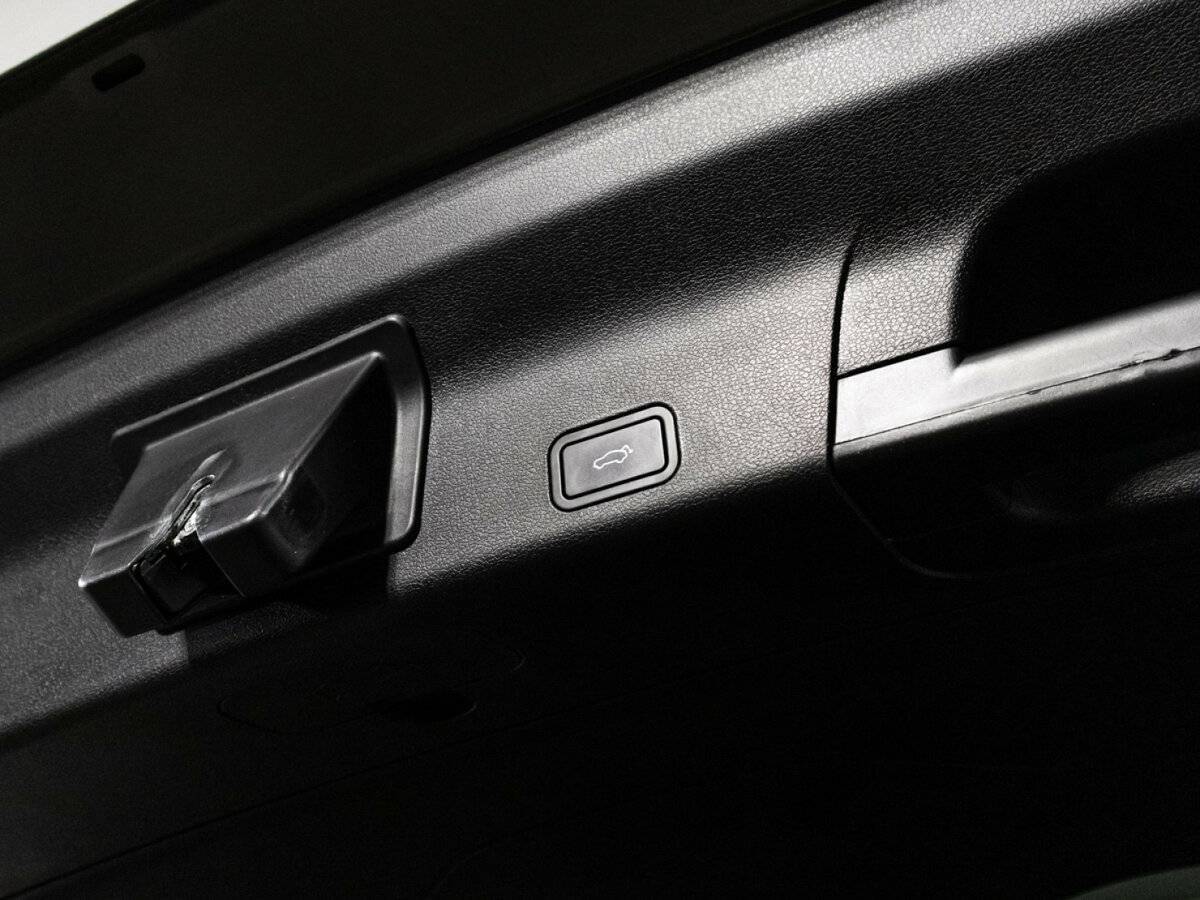 Geely Atlas Pro с пробегом — 2022 год. Фото: #14