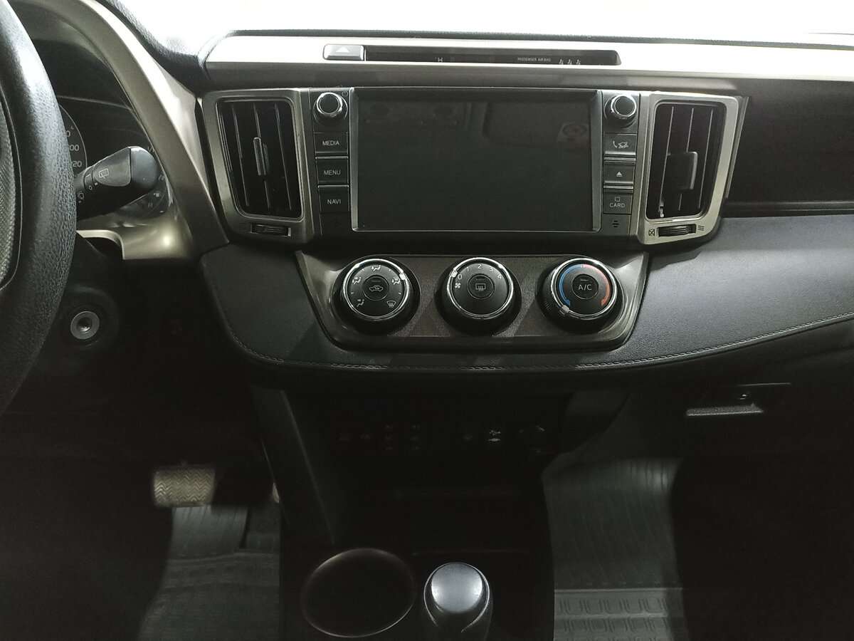 Toyota RAV4 с пробегом — 2013 год. Фото: #14