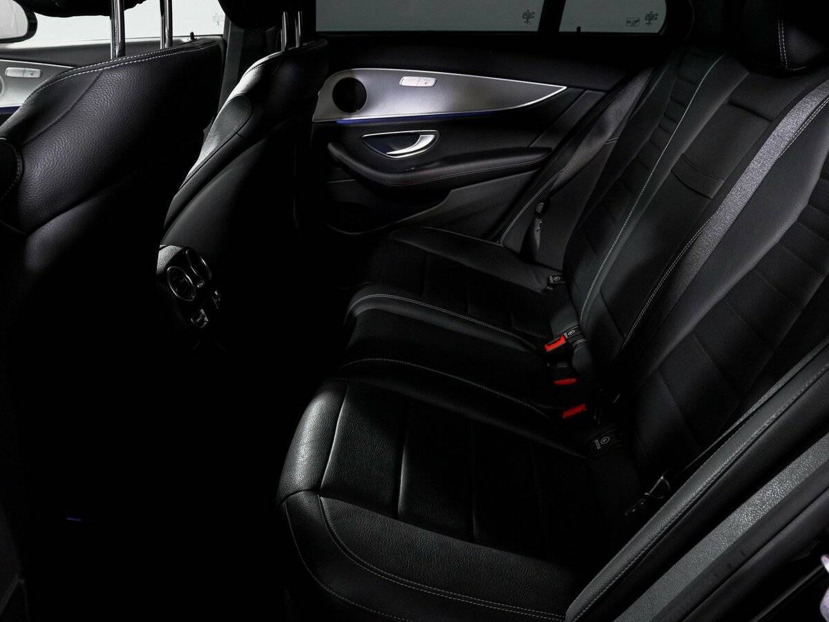 Mercedes-Benz E-Класс с пробегом — 2016 год. Фото: #9