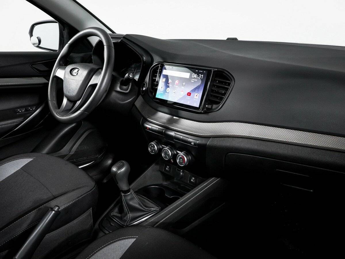 Lada (ВАЗ) Vesta с пробегом — 2023 год. Фото: #8