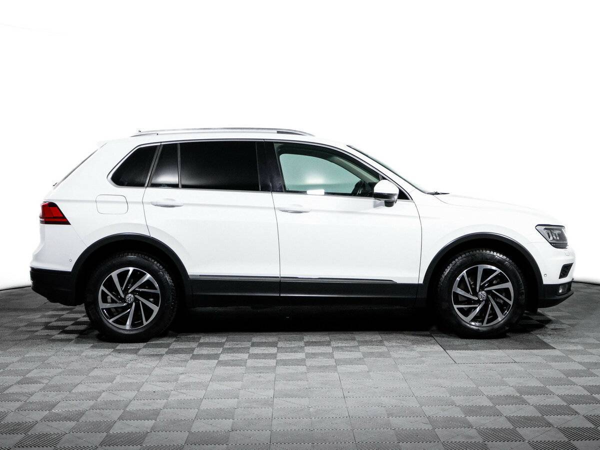 Volkswagen Tiguan с пробегом — 2018 год. Фото: #3