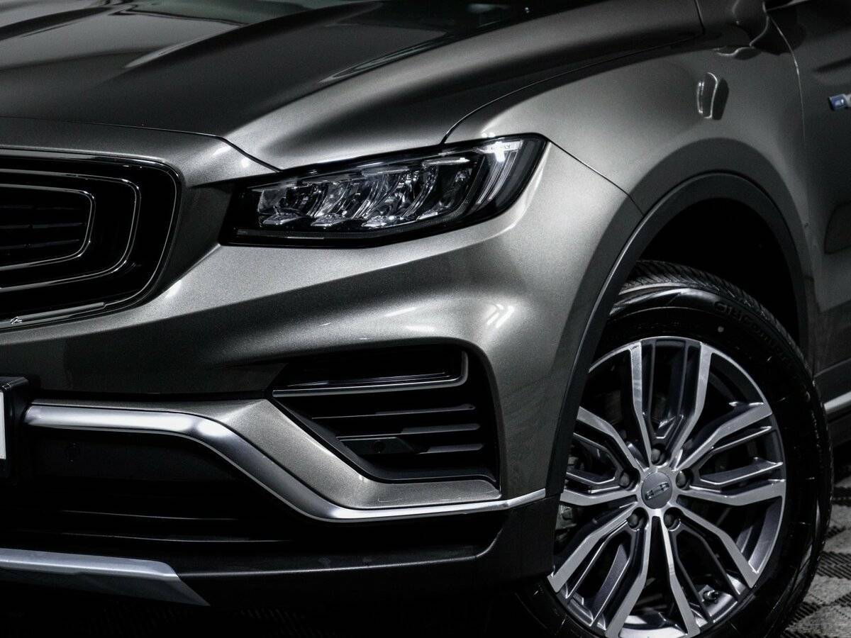 Geely Atlas Pro с пробегом — 2022 год. Фото: #16