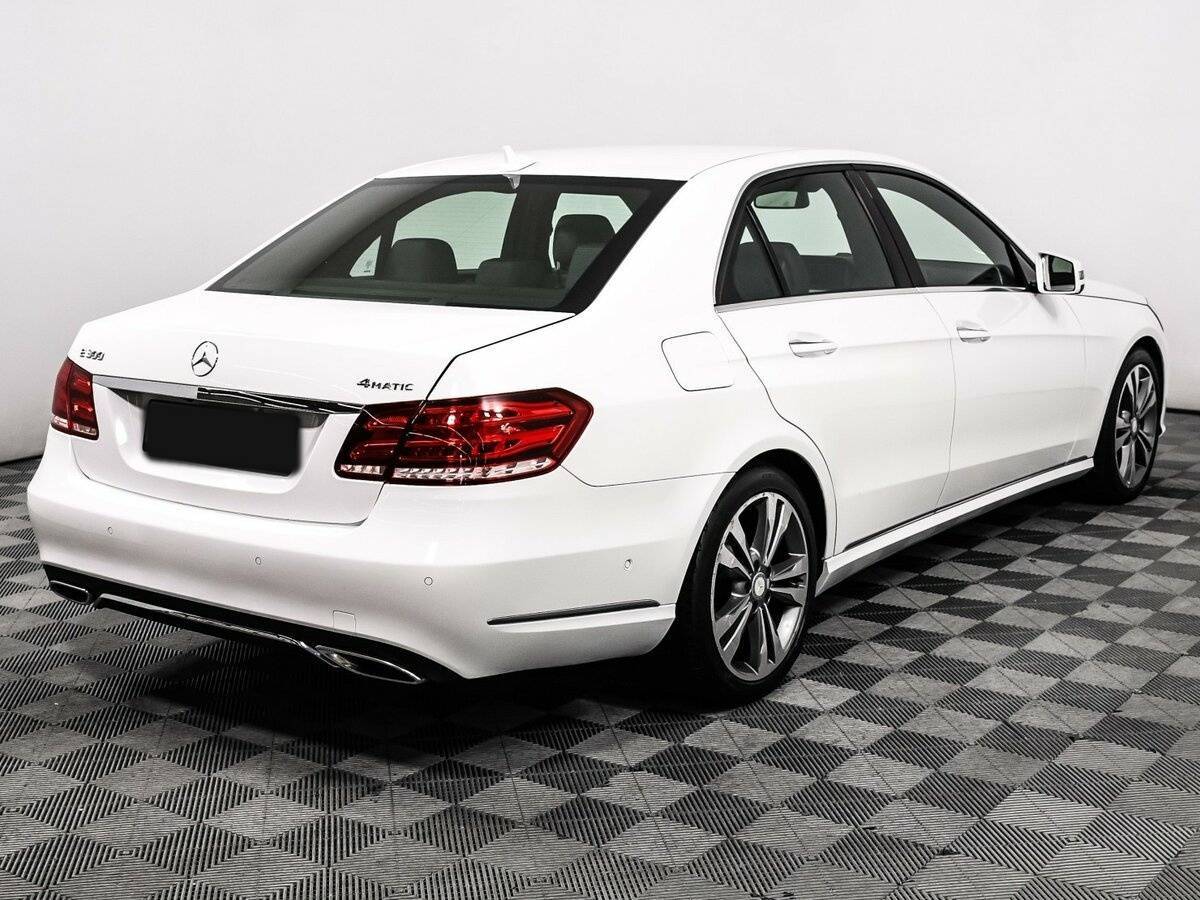 Mercedes-Benz E-Класс с пробегом — 2014 год. Фото: #4