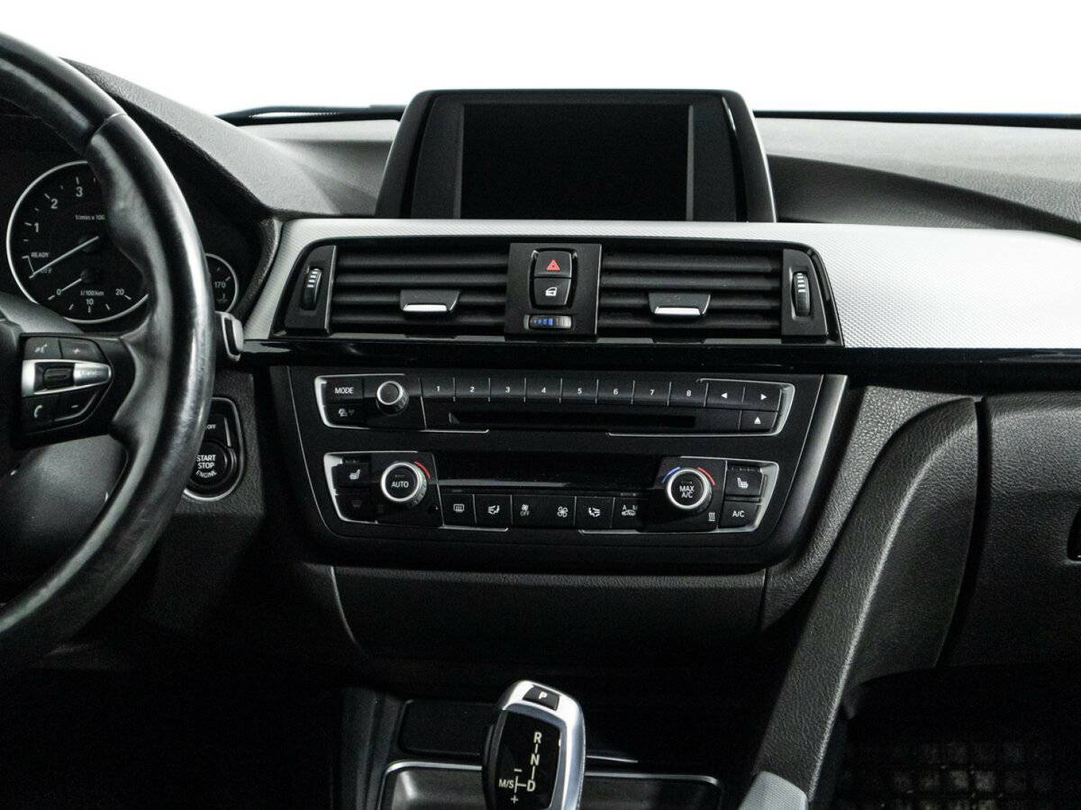 BMW 3 серии с пробегом — 2014 год. Фото: #13