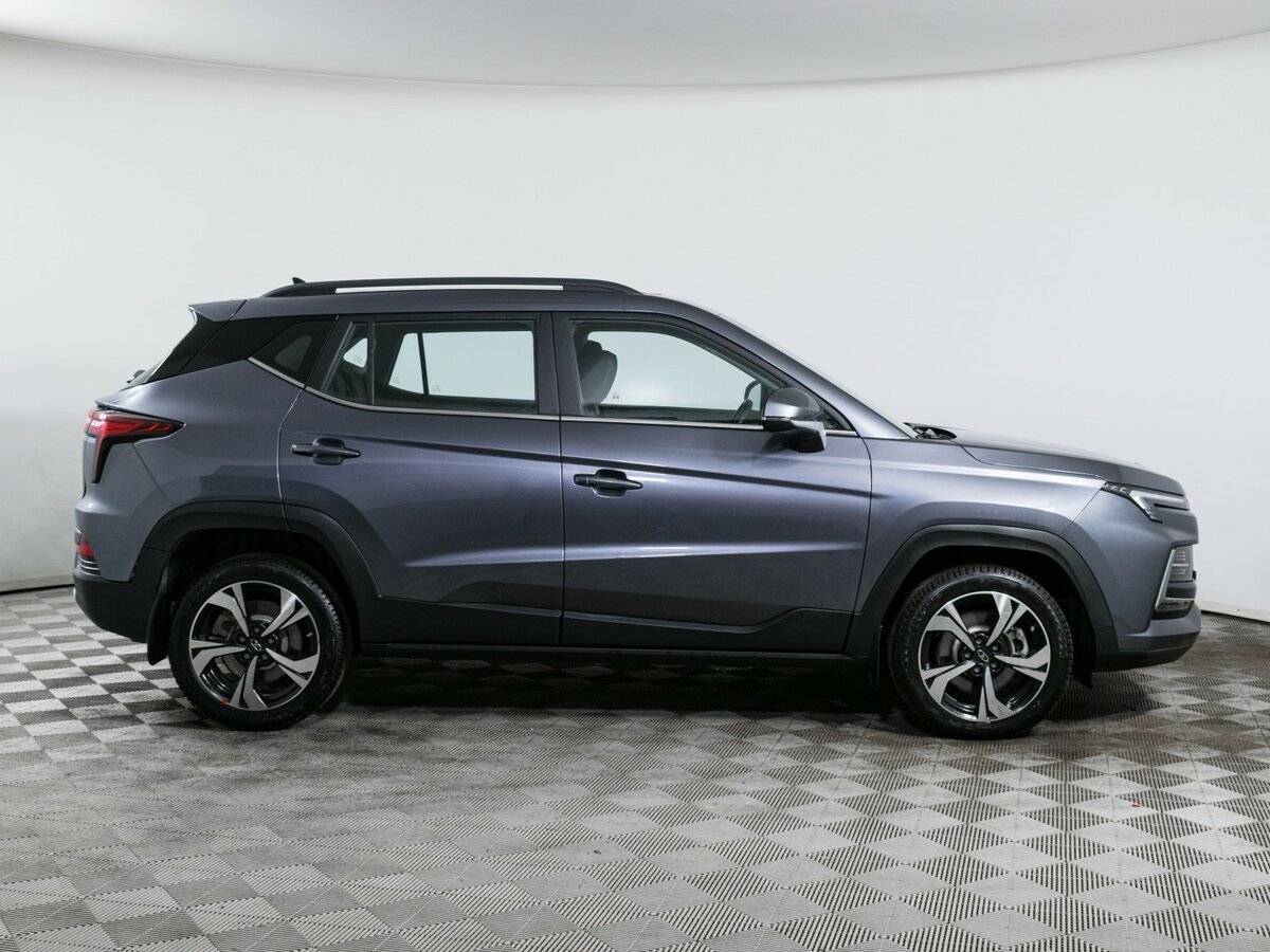 Москвич 3 с пробегом — 2023 год. Фото: #3