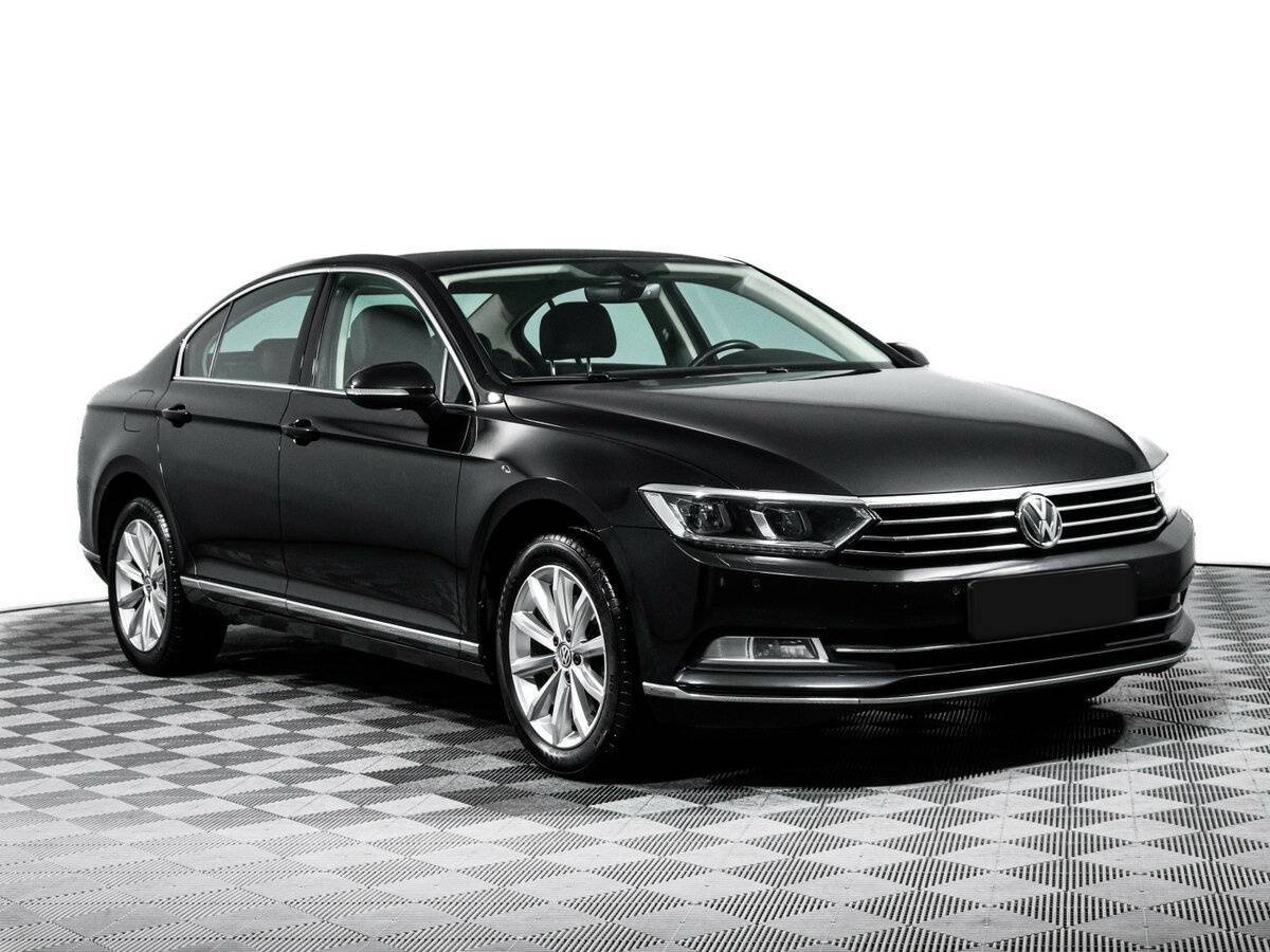 Volkswagen Passat с пробегом — 2019 год. Фото: #2