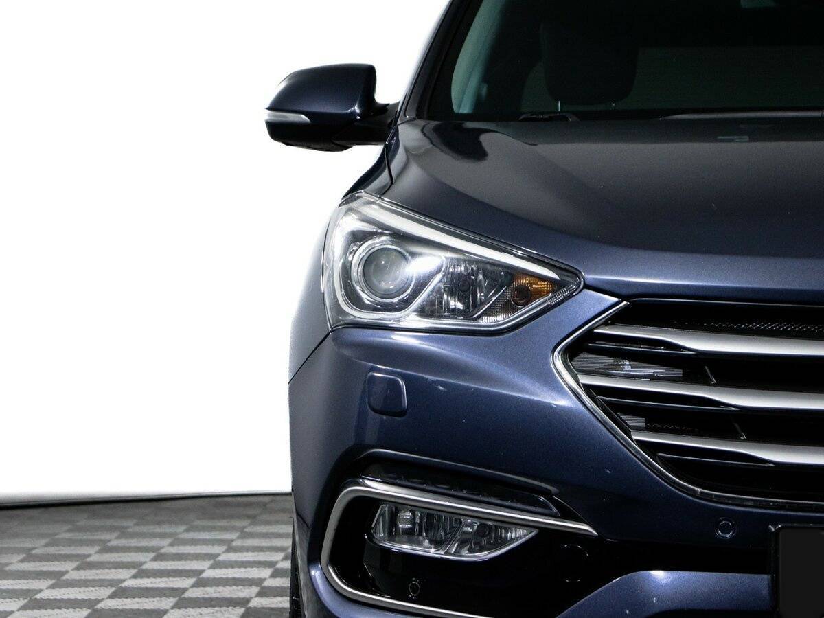 Hyundai Santa Fe с пробегом — 2017 год. Фото: #17