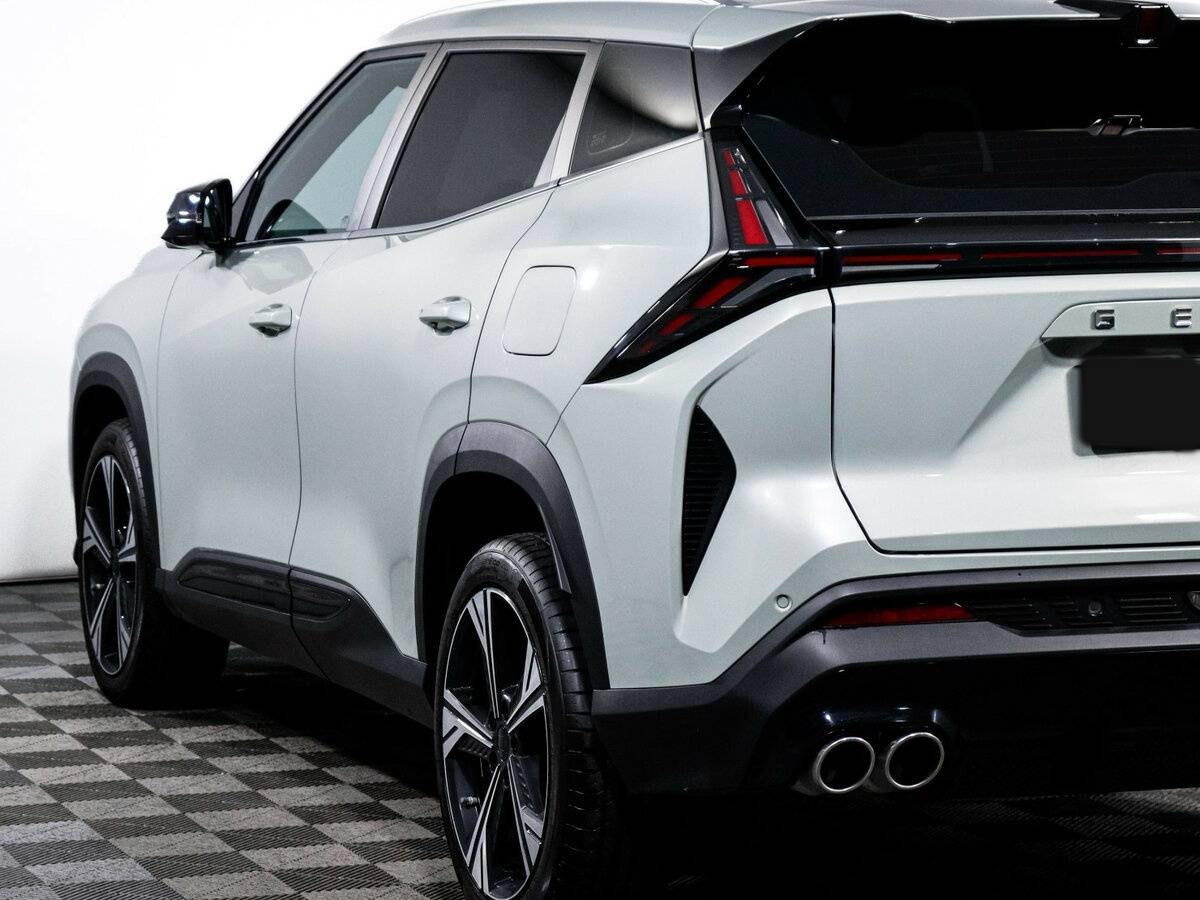 Geely Atlas с пробегом — 2023 год. Фото: #19