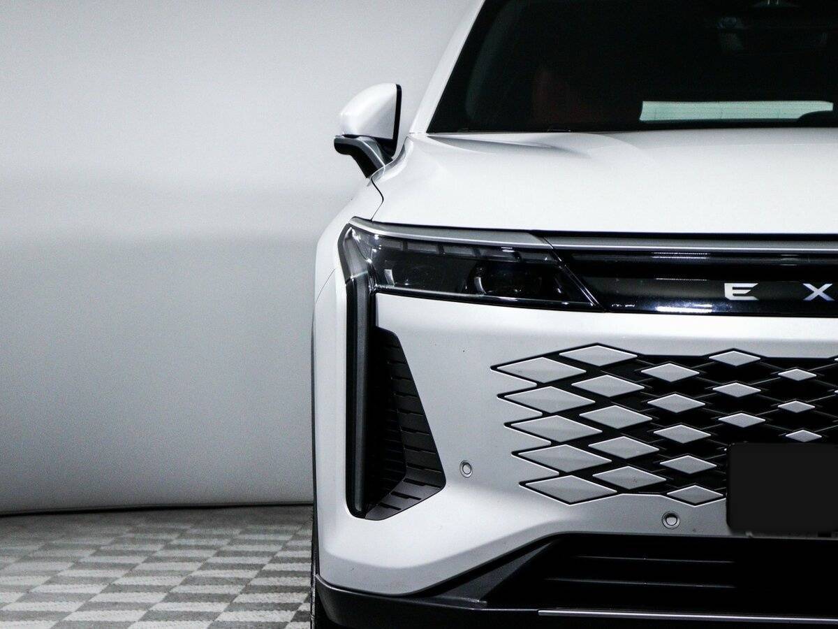 EXEED RX с пробегом — 2023 год. Фото: #17