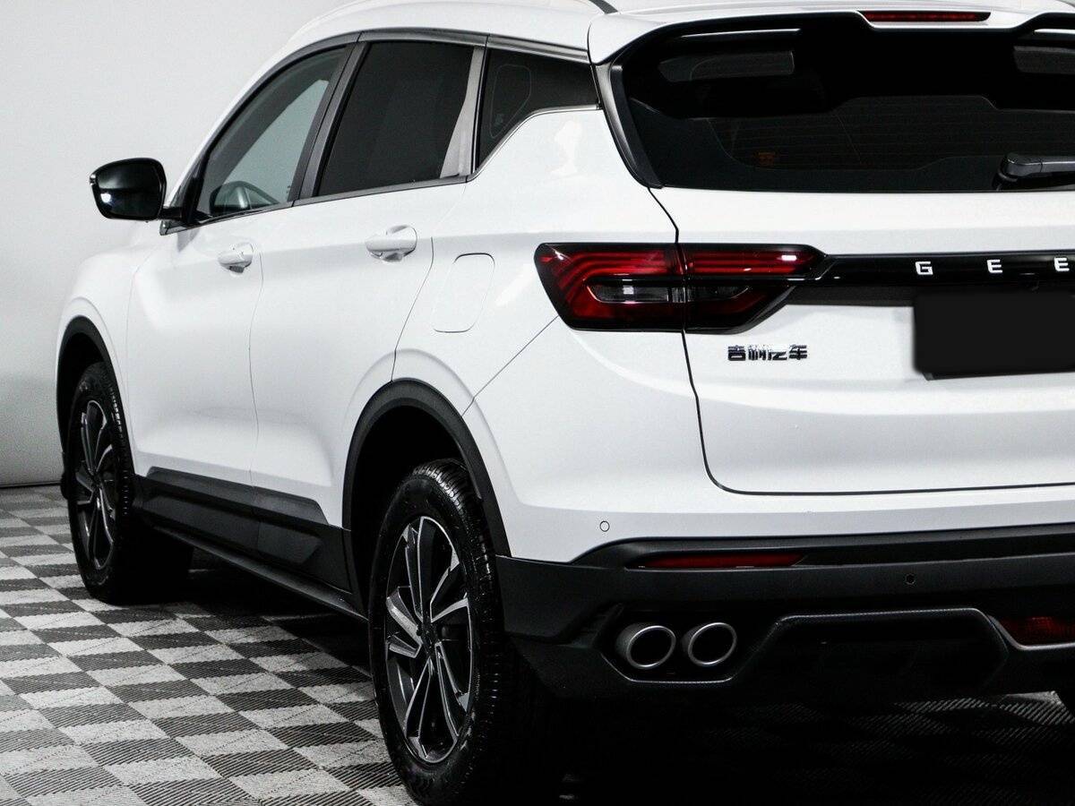 Geely Coolray с пробегом — 2023 год. Фото: #18