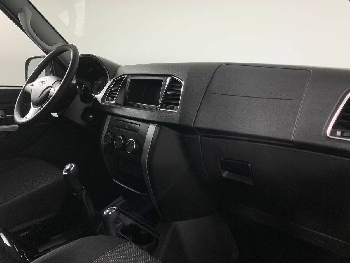 УАЗ Patriot с пробегом — 2023 год. Фото: #13