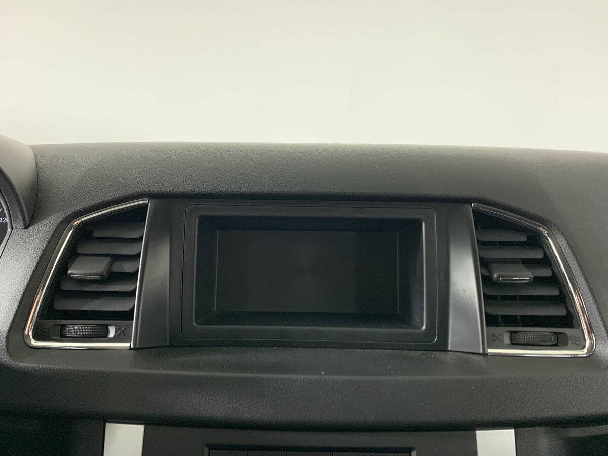 УАЗ Patriot с пробегом — 2023 год. Фото: #15